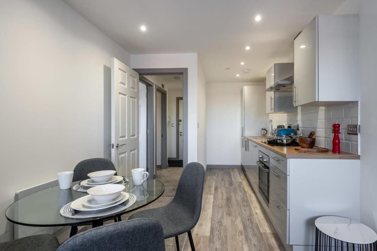 Contemporary 1 Bedroom Apartment In Central Hull Kingston upon Hull Eksteriør billede