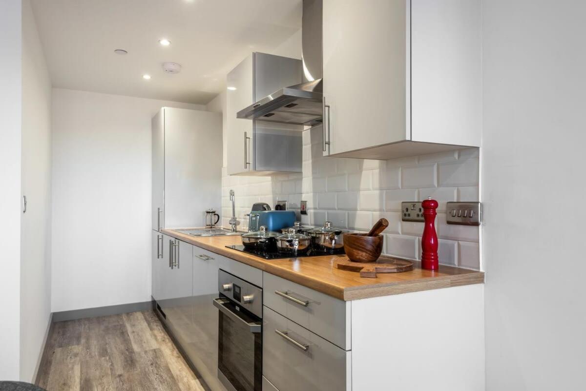 Contemporary 1 Bedroom Apartment In Central Hull Kingston upon Hull Eksteriør billede